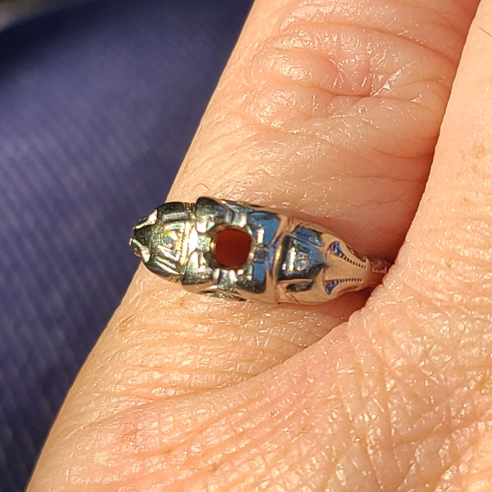 ❤️ SOLD!! 14k Gold Engagement Ring - Picture 1 of 6